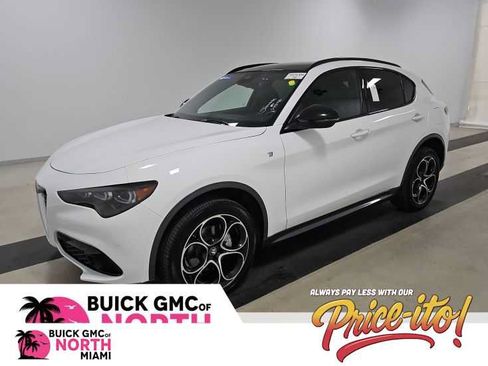 Used 2024 Alfa Romeo Stelvio Ti AWD/4WD image 1