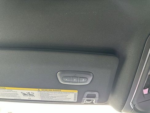 New 2025 Jeep Grand Cherokee Overland image 38