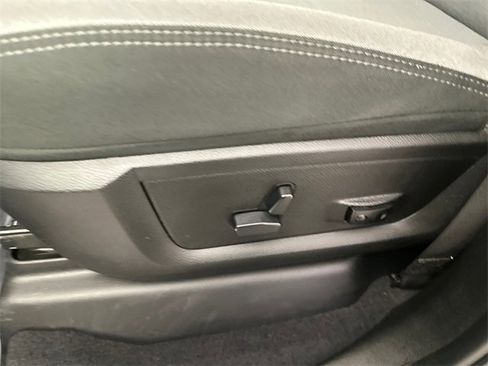 Used 2019 RAM 3500 Big Horn image 20