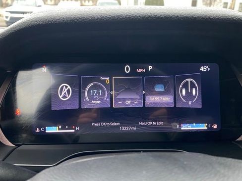 Used 2024 Jeep Grand Cherokee L Limited w/ Luxury Tech Group II image 51