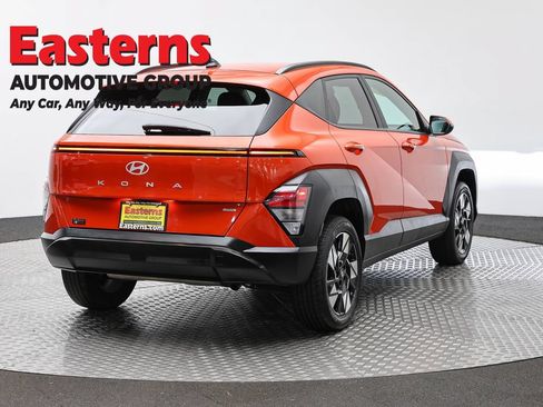 Used 2024 Hyundai Kona SEL AWD/4WD image 5