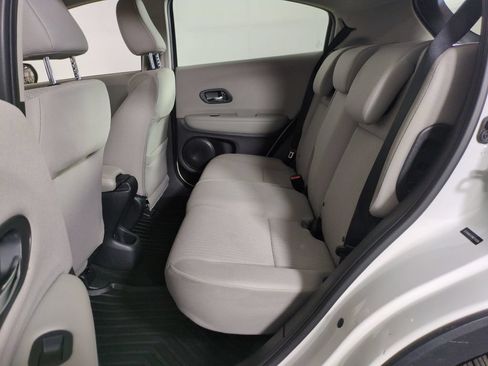 Used 2017 Honda HR-V LX image 25