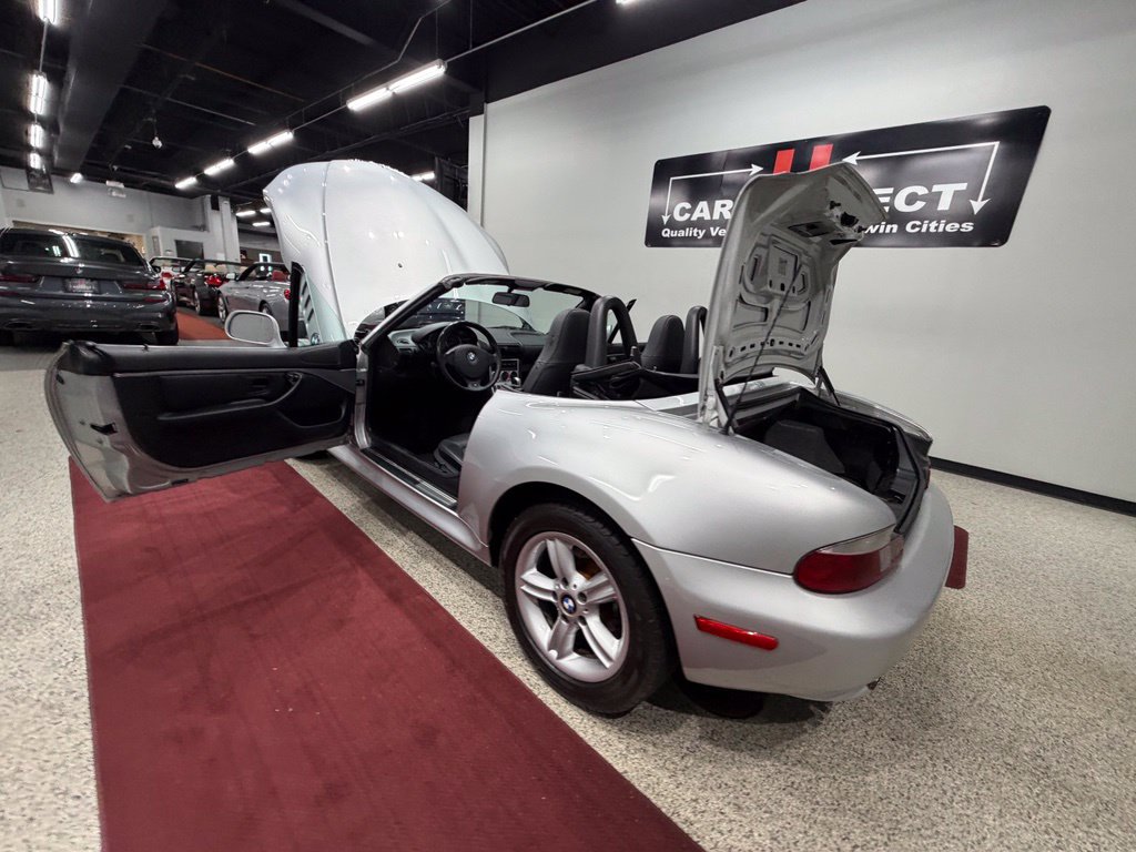 Used 2001 BMW Z3 2.5i RWD image 36