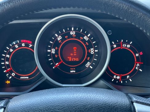 Used 2010 Toyota 4Runner Limited image 34