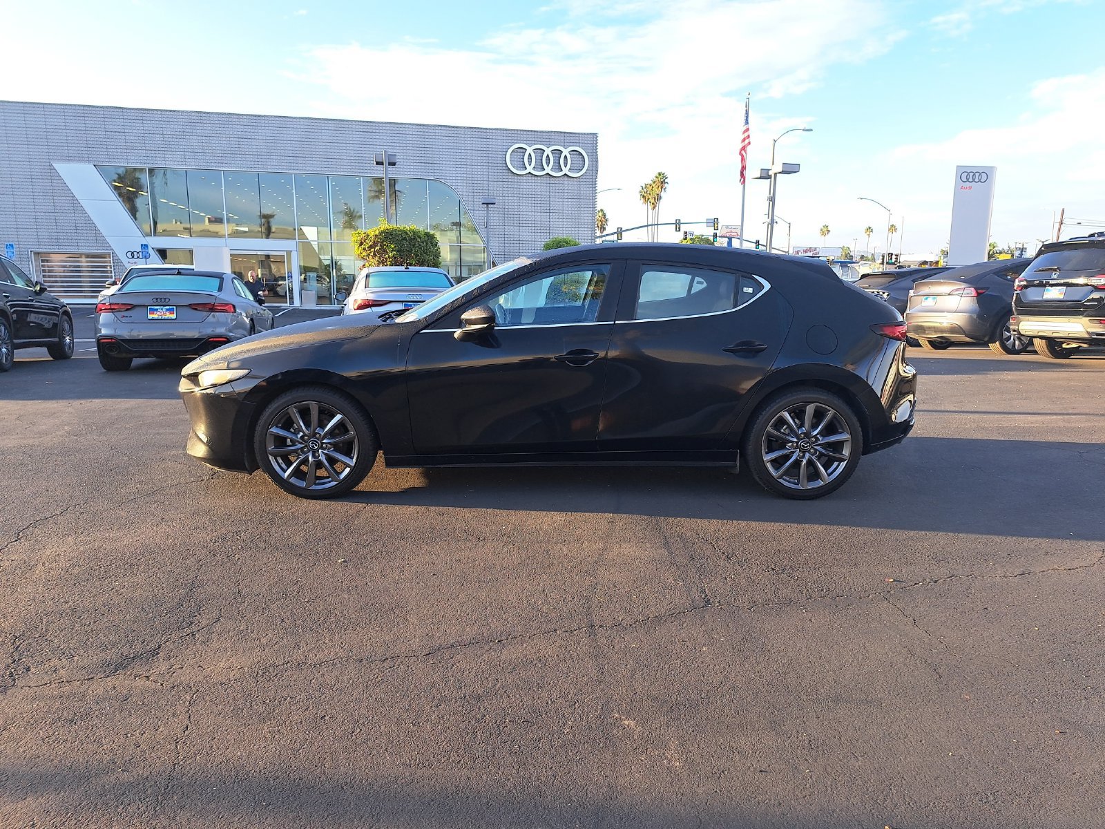Used 2021 MAZDA MAZDA3 s FWD image 8