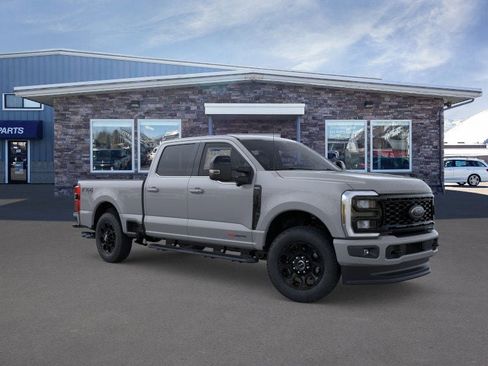New 2026 Ford F350 Lariat w/ Black Appearance Package image 7