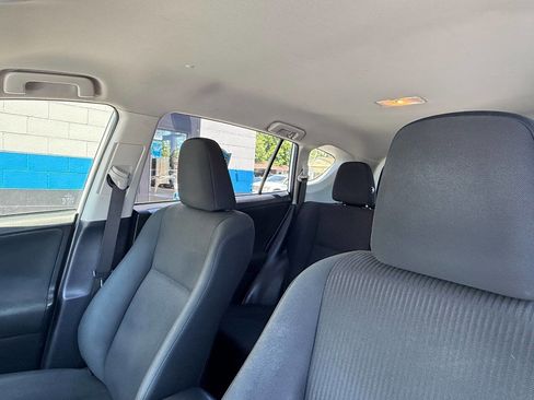 Used 2018 Toyota RAV4 LE w/ All Weather Liner Package FWD image 10