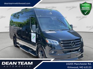 Used 2022 Mercedes-Benz Sprinter 3500 video 1