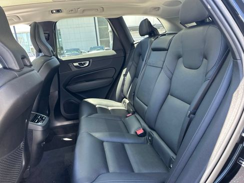 Used 2019 Volvo XC60 T5 Inscription w/ Protection Package AWD/4WD image 10