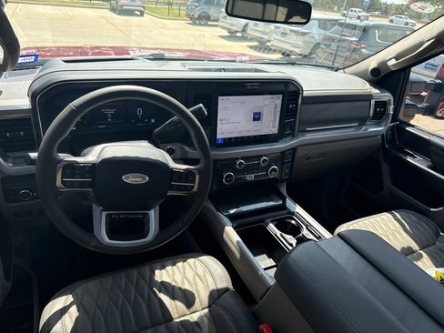 Used 2025 Ford F450 Platinum w/ Platinum Plus Package AWD/4WD image 6