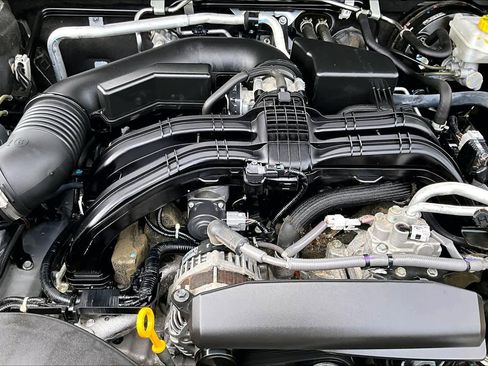 Used 2021 Subaru Outback Limited w/ Popular Package #2 image 32