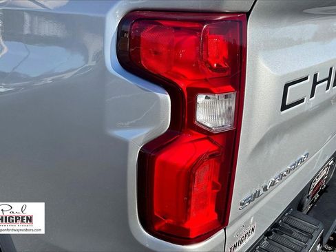 Used 2022 Chevrolet Silverado 1500 LTZ w/ Safety Package II image 30