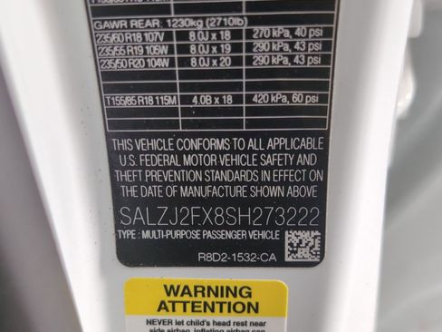 New 2025 Land Rover Range Rover Evoque S image 18