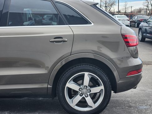 Used 2015 Audi Q3 2.0T Prestige w/ Prestige Package image 4