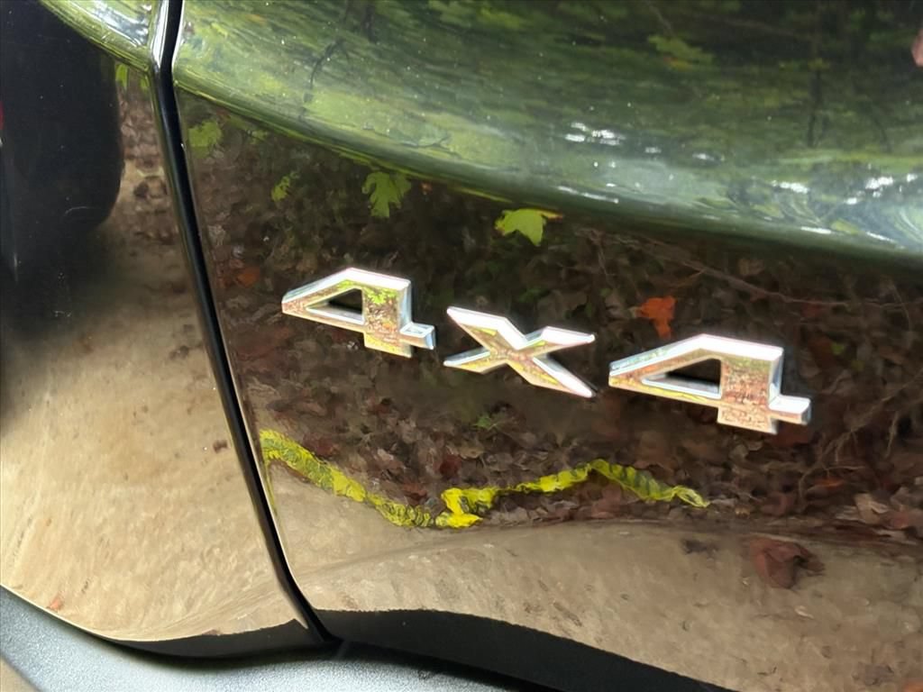 Used 2019 Jeep Renegade Sport w/ Sport Appearance Group AWD/4WD image 12