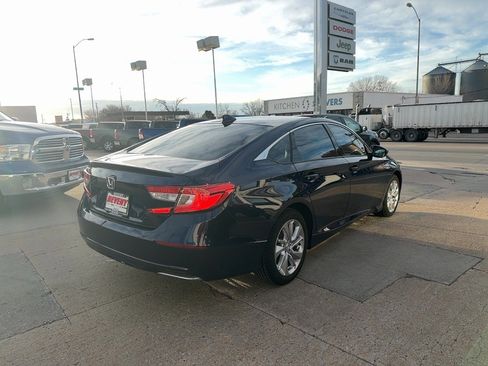 Used 2019 Honda Accord LX image 6