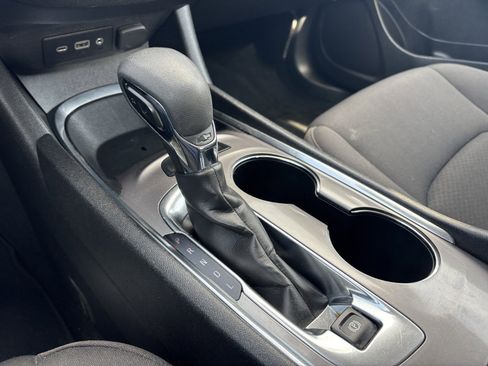 Used 2023 Chevrolet Malibu LT image 25