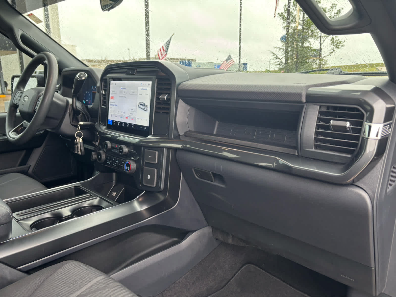 Used 2026 Ford F150 STX w/ Equipment Group 200A RWD image 11