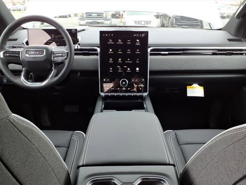 New 2026 GMC Sierra EV Elevation image 19