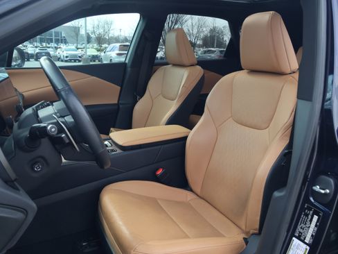 Certified 2023 Lexus RX 350 Premium Plus w/ Cold Area Package image 34