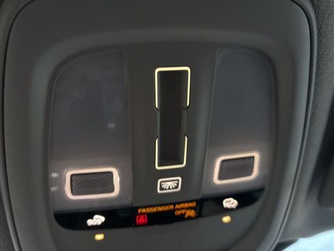 New 2026 Volvo XC40 B5 Plus w/ Protection Package Premier AWD/4WD image 31