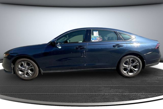 Used 2024 Honda Accord EX image 8