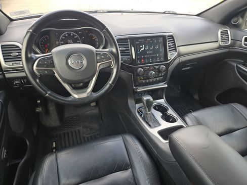 Used 2021 Jeep Grand Cherokee Limited RWD image 15