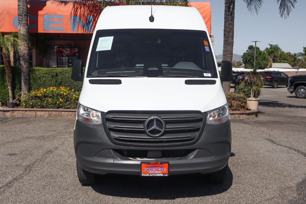 Used 2025 Mercedes-Benz Sprinter 2500 image 11