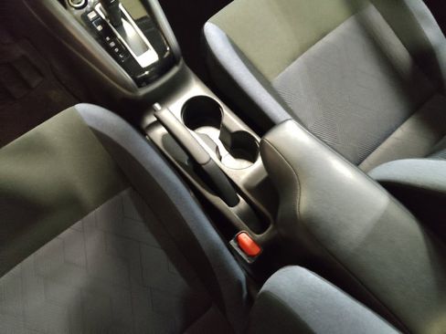 Used 2025 Nissan Versa SV FWD image 26
