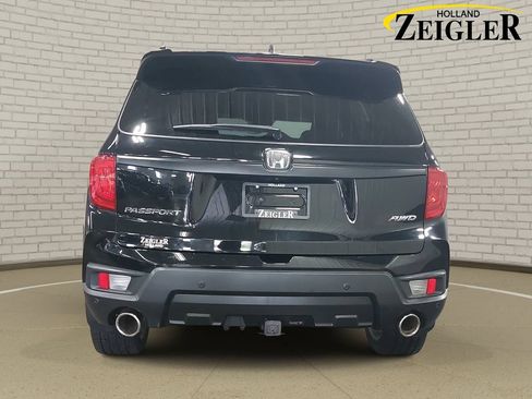 Used 2023 Honda Passport EX-L image 6