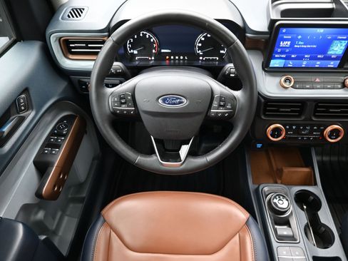 Used 2024 Ford Maverick Lariat image 25