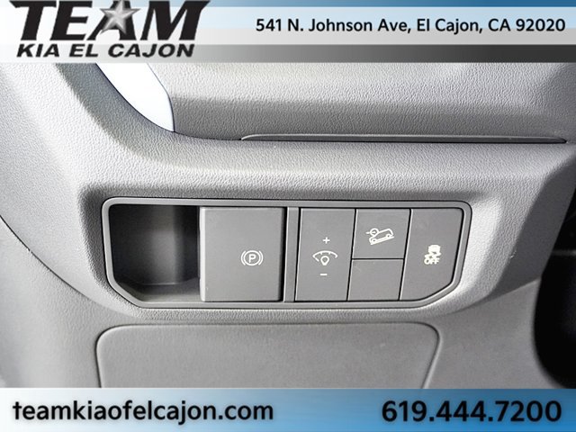 New 2027 Kia Seltos LX FWD image 30