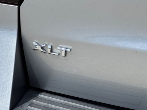 Used 2022 Ford Expedition XLT RWD image 29