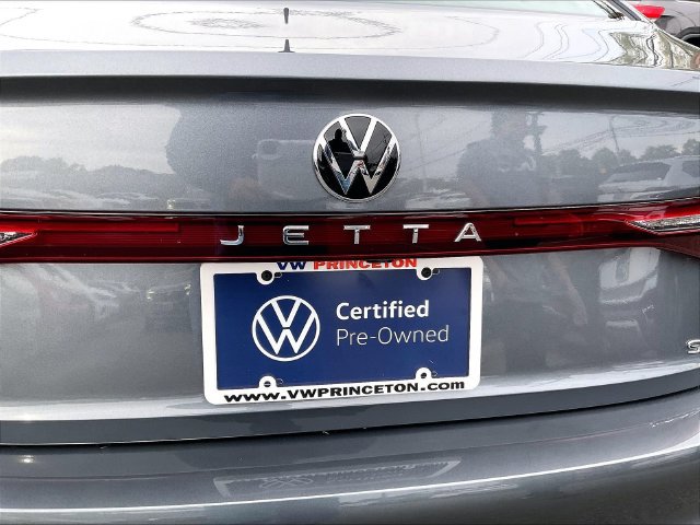 Used 2026 Volkswagen Jetta SEL FWD image 33