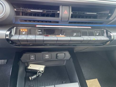 New 2026 Toyota Prius AWD image 31