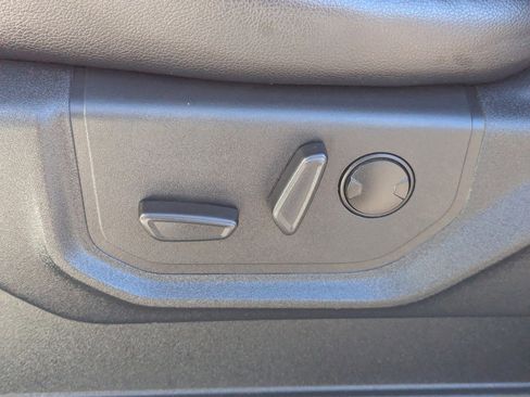 Used 2020 Ford F350 Lariat w/ Lariat Ultimate Package image 24