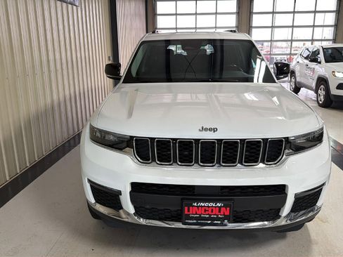 Used 2022 Jeep Grand Cherokee L Limited image 7