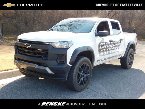 Used 2024 Chevrolet Colorado Trail Boss w/ Advanced Trailering Package image 1