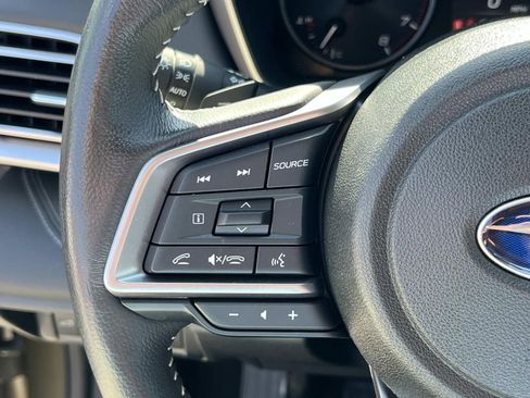 Certified 2025 Subaru Outback Limited image 25