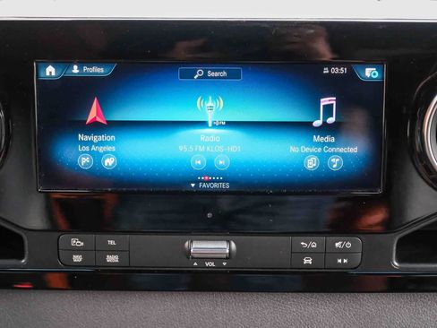 Used 2023 Mercedes-Benz Sprinter 2500 image 14