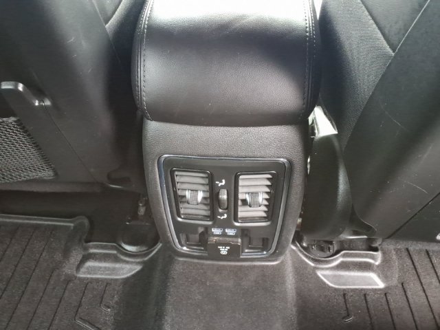Certified 2021 Jeep Grand Cherokee Limited AWD/4WD image 13