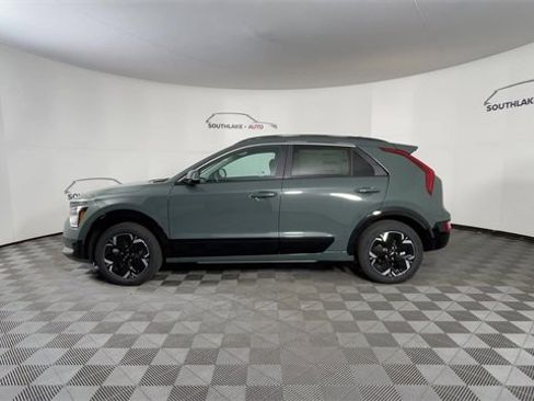 New 2025 Kia Niro Wind w/ Wind Preserve Package image 5