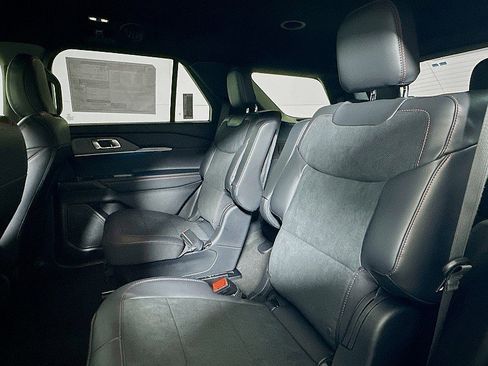New 2026 Ford Explorer ST image 8
