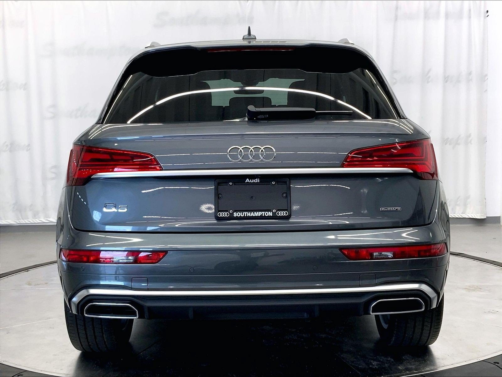 Certified 2023 Audi Q5 2.0T Premium Plus w/ Premium Plus Package AWD/4WD image 3