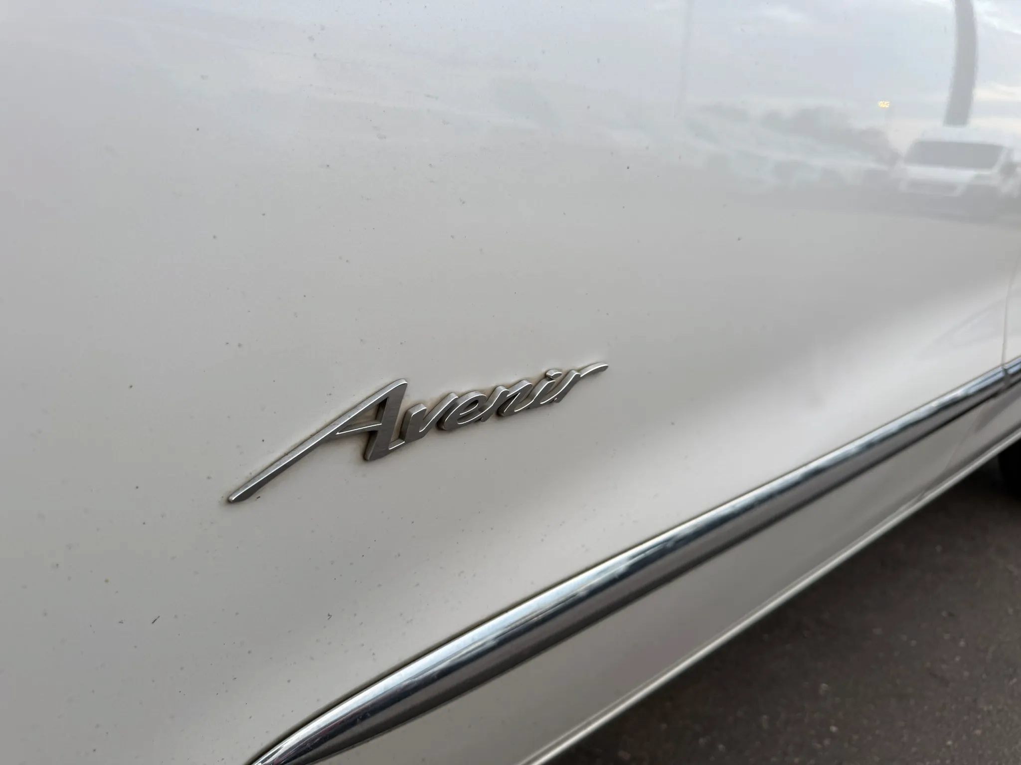 Used 2019 Buick Enclave Avenir w/ Avenir Technology Package AWD/4WD image 15