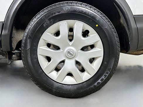 Used 2020 Nissan Rogue Sport S FWD image 30