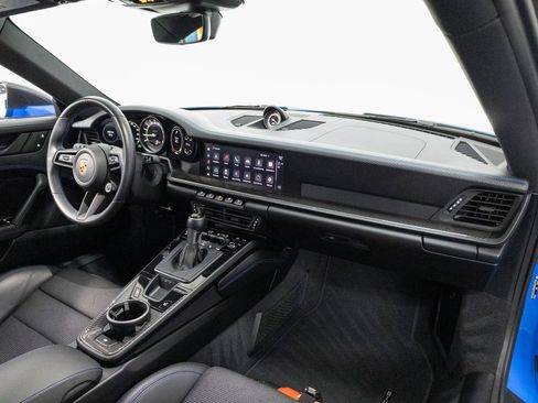 Certified 2022 Porsche 911 GT3 RWD image 34
