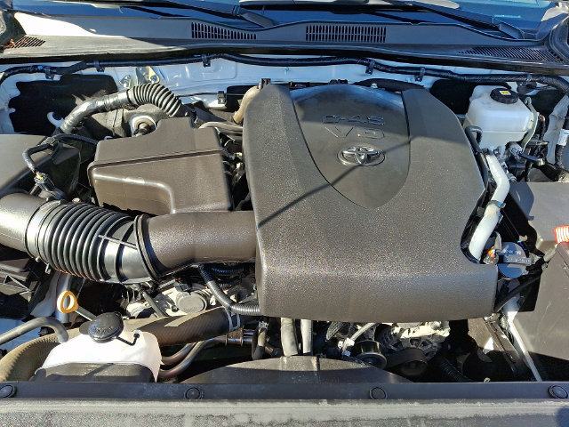 Used 2023 Toyota Tacoma TRD Off-Road AWD/4WD image 29