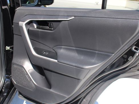 Certified 2025 Toyota RAV4 LE image 15