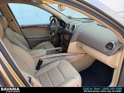 Used 2009 Mercedes-Benz ML 350 4MATIC image 21